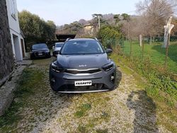 Grigio Usata 2023 Kia Stonic Style SUV | 13.990 € (Ottimo prezzo)