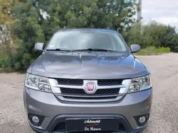 Grigio(met.) Usata 2012 Fiat Freemont Urban SUV | 8900 € (Buon prezzo)