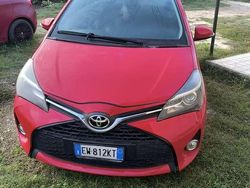 Usata 2014 Toyota Yaris Style Tre volumi | 6000 € (Super prezzo)