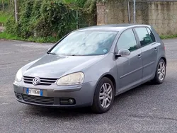 Usata 2007 VW Golf V Tre volumi | 1300 € (Super prezzo)