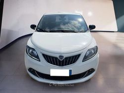 Bianco Usata 2022 Lancia Ypsilon Gold Due volumi | 12.690 € (Buon prezzo)