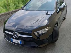 Usata 2022 Mercedes A160 Executive Tre volumi | 22.900 € (Cara)
