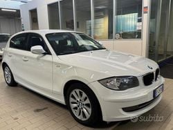 Bianco Usata 2010 BMW 116 Due volumi | 7490 € (Cara)