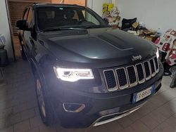 Nero Usata 2015 Jeep Grand Cherokee Overland SUV | 15.000 € (Ottimo prezzo)