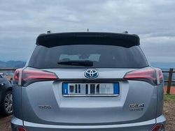 Giallo Usata 2018 Toyota RAV4 Hybrid SUV | 19.500 €