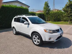 Usata 2007 Mitsubishi Outlander SUV | 2550 € (Ottimo prezzo)