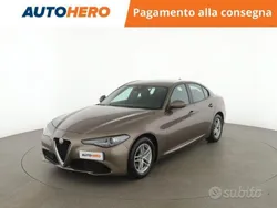 Grigio Usata 2019 Alfa Romeo Giulia Business Tre volumi | 18.999 € (Super prezzo)