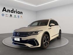 Bianco Usata 2021 VW Tiguan R-line SUV | 32.900 € (Molto cara)