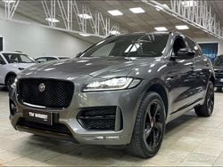 Grigio scuro Usata 2018 Jaguar F-Pace R-Sport SUV | 14.999 € (Super prezzo)