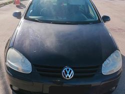 Usata 2008 VW Golf V Tre volumi | 1850 € (Buon prezzo)