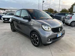 Grigio Usata 2015 Smart ForFour Passion Due volumi | 7490 € (Buon prezzo)
