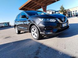 Nero Usata 2017 Nissan Qashqai SUV | 11.500 € (Buon prezzo)