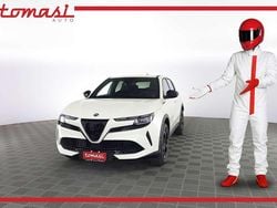 Avorio galleria Nuova 2025 Alfa Romeo Junior Edizione Speciale SUV | 29.200 € (Ottimo prezzo)