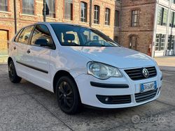 Bianco Usata 2009 VW Polo United Due volumi | 1800 € (Buon prezzo)