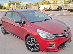 Rosso Usata 2016 Renault Clio IV Tre volumi | 7300 € (Buon prezzo)