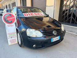 Usata 2007 VW Golf V Tre volumi | 1650 € (Buon prezzo)