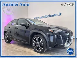 Nero(met.) Usata 2021 Lexus UX 300e Business Edition SUV | 22.950 €
