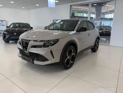Nuova 2025 Alfa Romeo Junior Edizione Speciale SUV | 32.400 € (Cara)