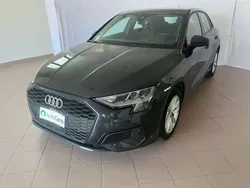 Grigio Usata 2020 Audi A3 Sportback Business Tre volumi | 20.350 € (Buon prezzo)