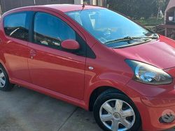 Rosso Usata 2011 Toyota Aygo Edition Due volumi | 3000 € (Super prezzo)