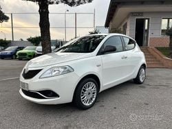 Bianco Usata 2016 Lancia Ypsilon Gold Due volumi | 7000 € (Buon prezzo)