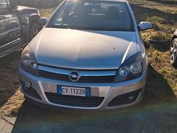 Grigio Usata 2005 Opel Astra Tre volumi | 1000 €