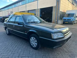 Nero Usata 1992 Renault R25 Tre volumi | 3900 €