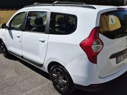 Usata 2014 Dacia Lodgy Lauréate Monovolume | 5200 € (Buon prezzo)