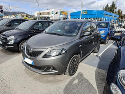 Grigio Usata 2024 Lancia Ypsilon S Due volumi | 13.500 € (Buon prezzo)