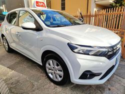 Bianco Usata 2024 Dacia Sandero Expression Tre volumi | 14.900 € (Buon prezzo)