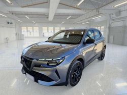 Grigio Usata 2024 Alfa Romeo Junior SUV | 28.450 € (Buon prezzo)