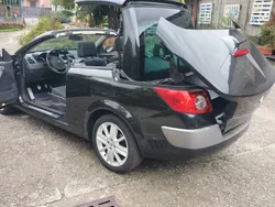 Usata 2004 Renault Mégane Cabriolet Dynamique Cabrio | 5200 € (Buon prezzo)