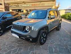 Grigio Usata 2022 Jeep Renegade Trailhawk SUV | 17.900 € (Ottimo prezzo)
