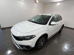 Bianco Usata 2023 Fiat Tipo Cross Tre volumi | 13.500 € (Buon prezzo)