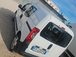 Bianco Usata 2018 Fiat Fiorino Furgone | 4990 € (Buon prezzo)