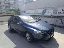 Blue denim Usata 2018 Volvo V40 Kinetic Tre volumi | 6100 € (Super prezzo)