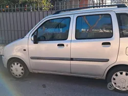 Usata 2003 Opel Agila Due volumi | 500 € (Super prezzo)