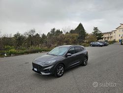 Grigio Usata 2021 Ford Kuga ST-Line X SUV | 14.500 € (Buon prezzo)