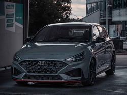 Grigio Usata 2023 Hyundai i30 N Performance Tre volumi | 33.000 € (Buon prezzo)