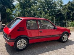Usata 1986 Peugeot 205 GTi Tre volumi | 13.200 €