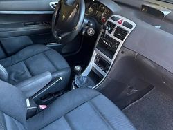 Nero Usata 2006 Peugeot 307 Tre volumi | 1900 €