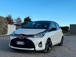 Usata 2016 Toyota Yaris Edition-S Tre volumi | 10.000 € (Buon prezzo)