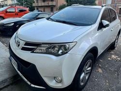Bianco Usata 2013 Toyota RAV4 Life SUV | 11.400 € (Ottimo prezzo)