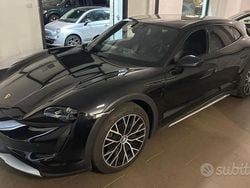 Nero Usata 2022 Porsche Taycan Cross Turismo Tre volumi | 64.999 € (Super prezzo)
