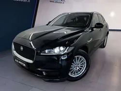 Vari colori Usata 2018 Jaguar F-Pace Pure SUV | 18.500 € (Super prezzo)