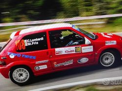 Rosso Usata 2000 Citroën Saxo Start Due volumi | 8000 €