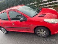 Rosso Usata 2009 Peugeot 206 Due volumi | 2000 € (Super prezzo)