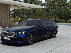Blu/azzurro Nuova 2025 BMW 540 M Sport Station wagon | 80.280 € (Buon prezzo)