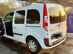 Bianco Usata 2013 Renault Kangoo Expression Tre volumi | 6000 € (Buon prezzo)