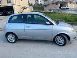 Usata 2007 Lancia Ypsilon Due volumi | 3000 €